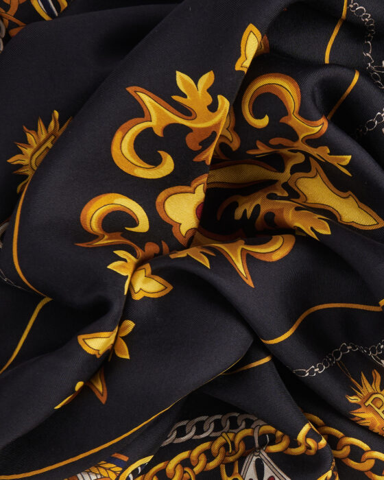 Платок с орнаментом — фото 3