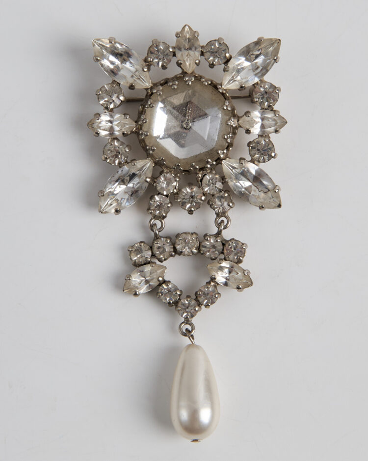 Винтажная брошь