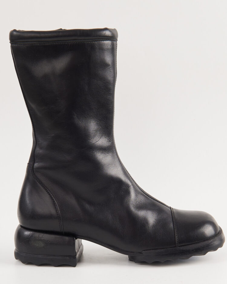 Кожаные сапоги John Fluevog